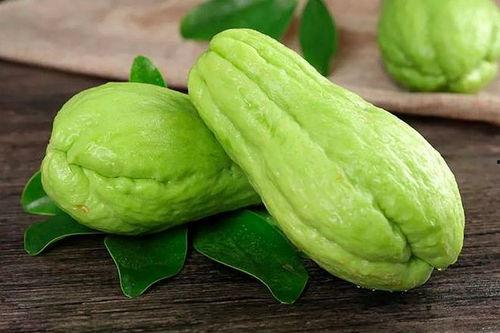 金边佛手瓜怎么吃,金边佛手瓜的多彩食法探索