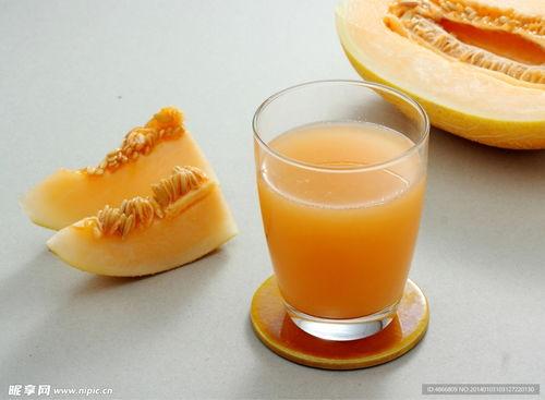 民工吃哈密瓜,甜蜜滋味中的生活变迁