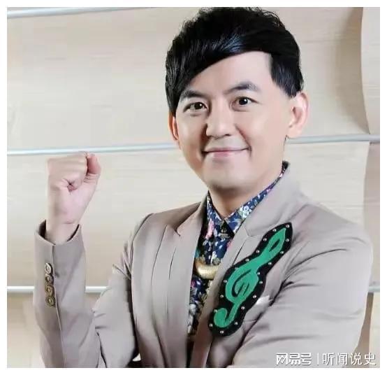 黄子佼吃瓜直播,揭秘娱乐圈幕后故事